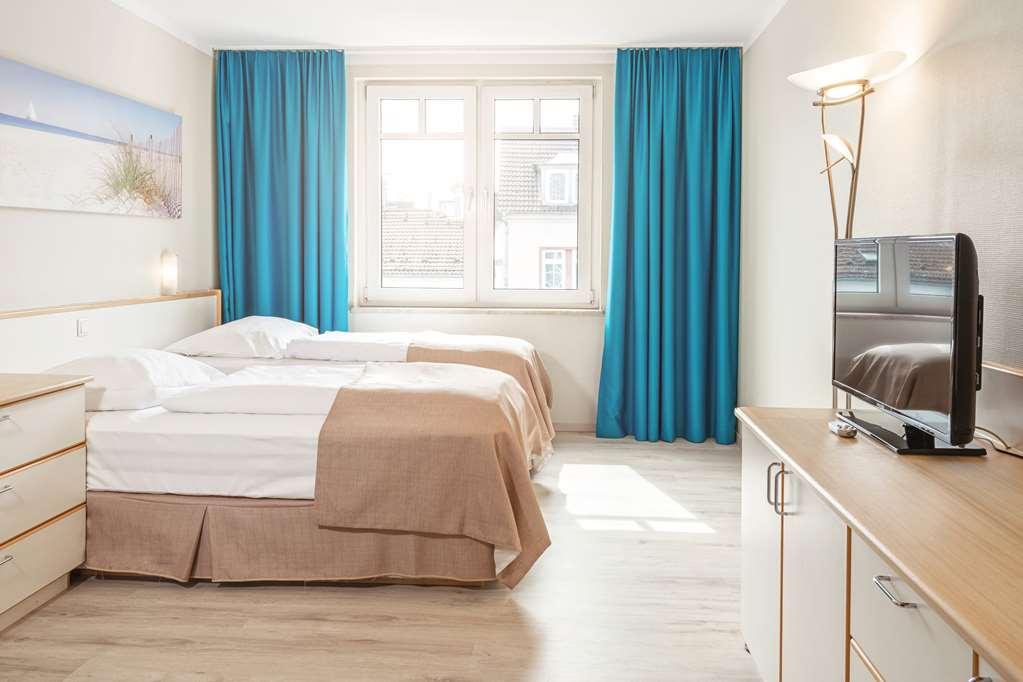 Hotel B99 Offenbach am Main Ruang foto