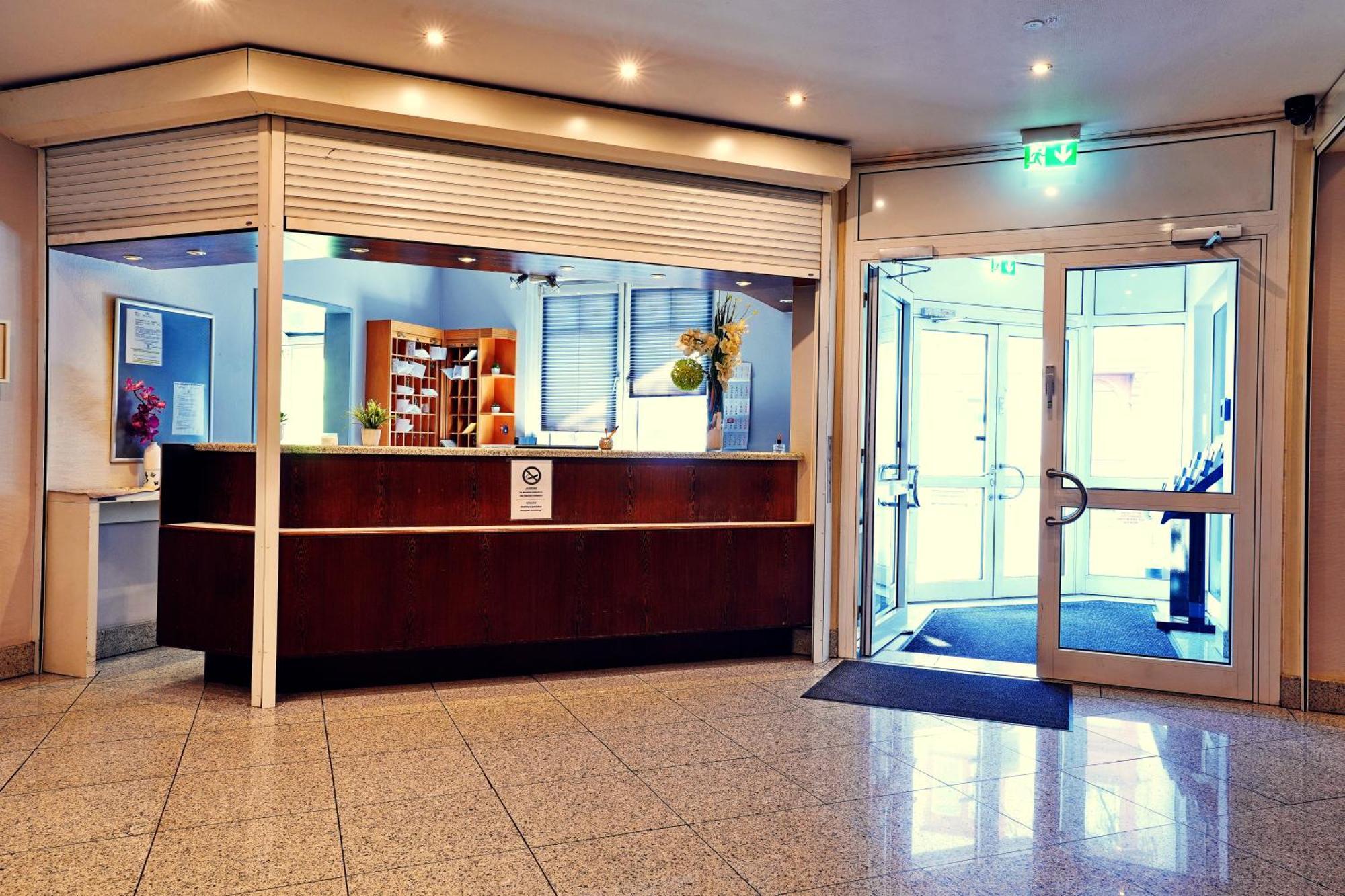 Hotel B99 Offenbach am Main Bagian luar foto